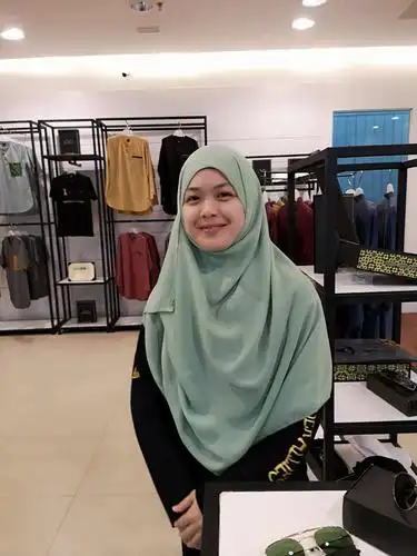 文莱人给我们留下了美好的印象.      再见了,文莱!