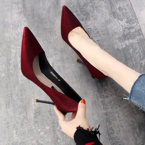 法式高跟鞋细跟女酒红新娘婚鞋性感春秋2020新款尖头宴会浅口单鞋