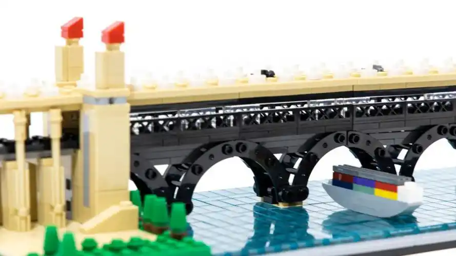 巍巍钟山迎朝阳金桥飞架过大江乐高moc南京长江大桥