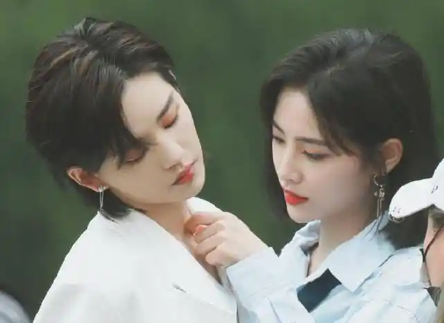 the9最新行程发布:刘雨昕好忙,陆柯燃崛起,提及喻言想哭_个人_资源