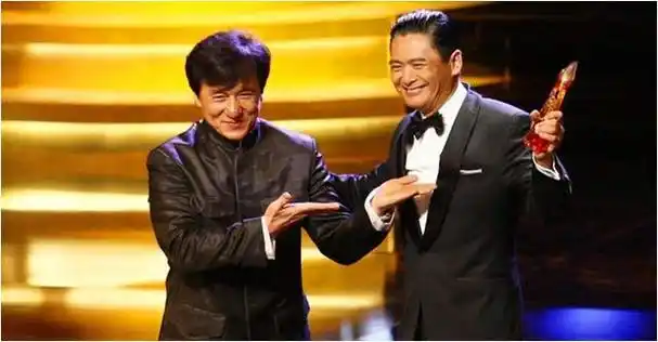 遗憾未了情周润发与成龙同为香港之子38年缘何难聚首