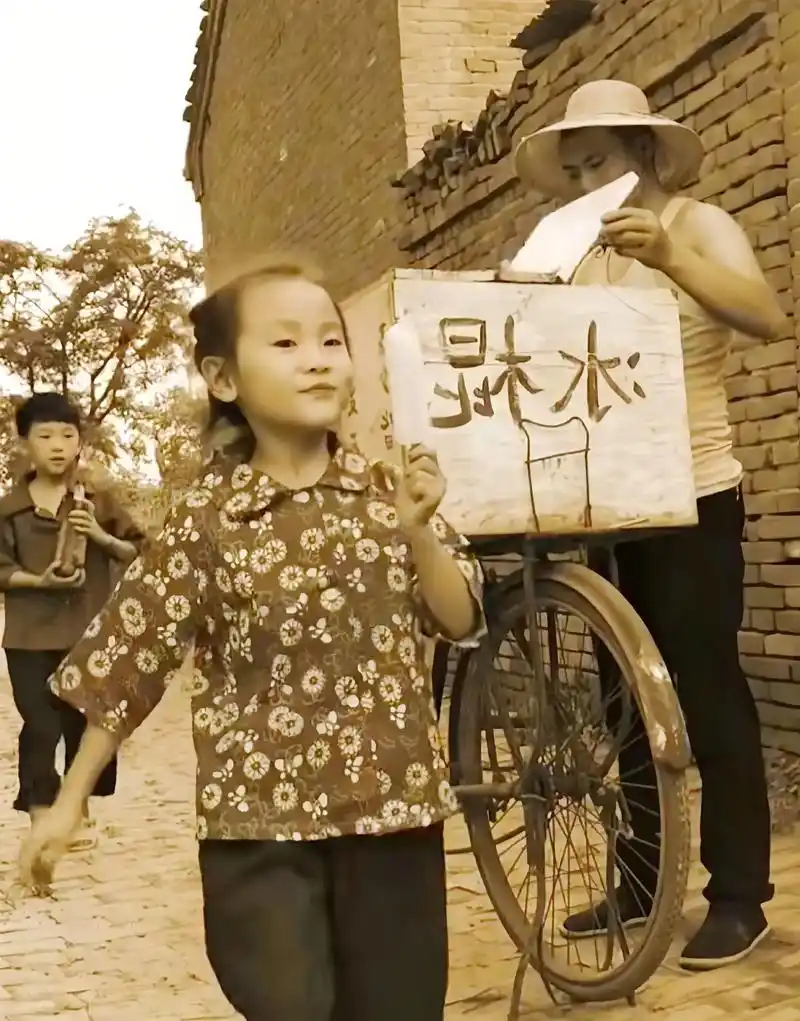 图文计划,你们还记得吗?小时候买的2毛钱的老冰棍好解渴好好 - 抖音