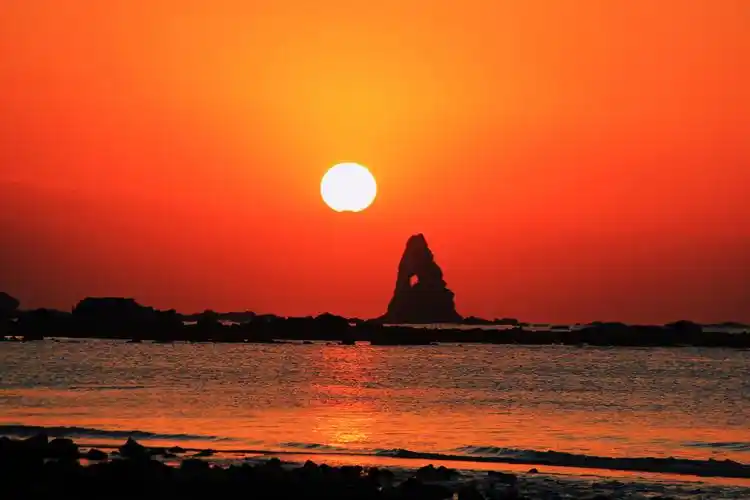 青岛石老人日出随拍——缘来有你!