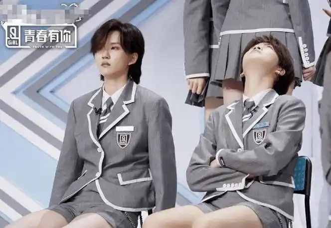 原创青你2林凡无缘总决赛陆柯燃坐在台上哭两人感情也太好了