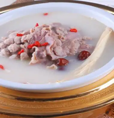 参芪猪蹄胎盘汤