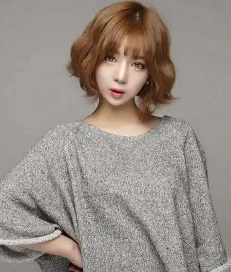 可爱蛋卷头发型正流行冬日很有韩国女神feel