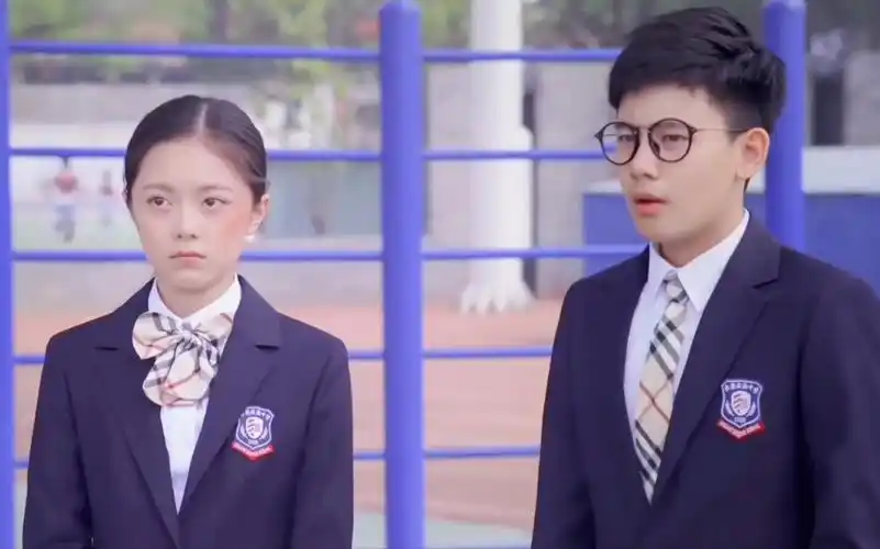 还是忠犬×女王!| 胡先煦×赵今麦