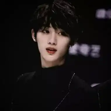 tnt时代少年团好看的丁程鑫头像照片女生专用