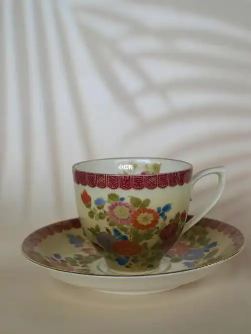 日本林九郎伊万里花卉描金中古咖啡杯