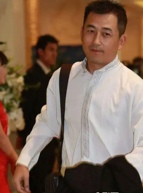 王志飞个人收入,王志飞的落魄(41)