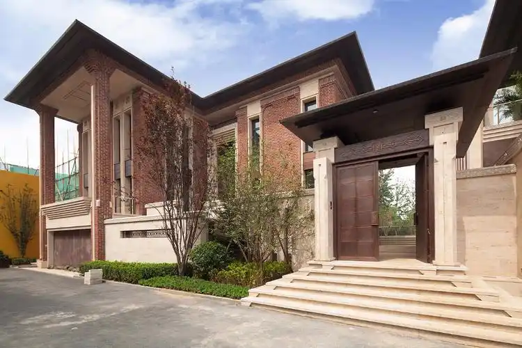 九章别墅项目副总马利东从九章案名的由来,原创风格立面引领市场争相