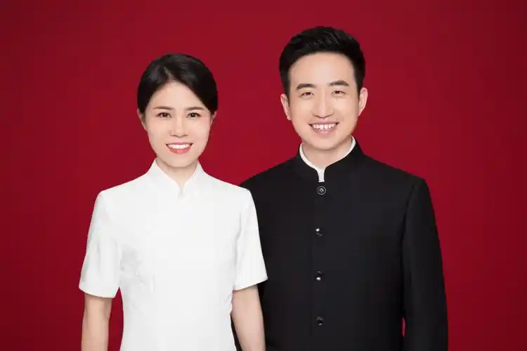 天真蓝结婚登记照