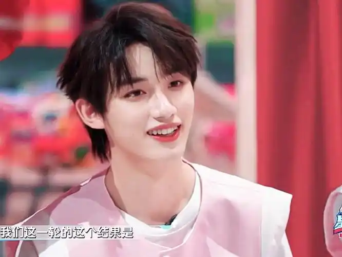 丁程鑫你好星期六##丁程鑫干完坏事藏不了一点