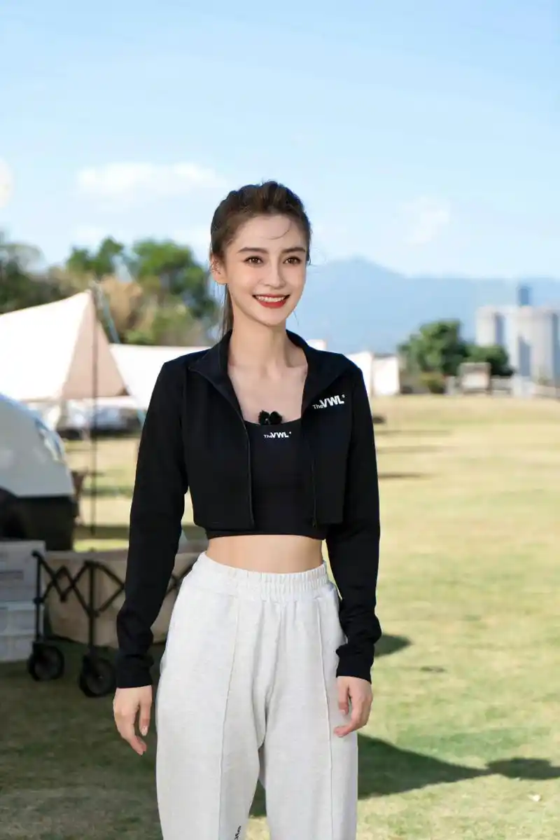 杨颖健身花絮照,元气满满的baby呀!