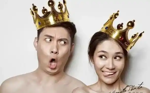 艾伦与沈腾主演的经典默剧《小偷在哪儿》中,朱微玮作为配角奉上了"