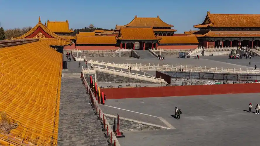 紫禁城墙上覌故宫