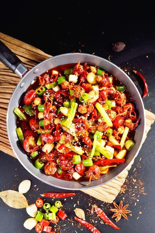 炒虾尾(炒虾尾用不用焯水)