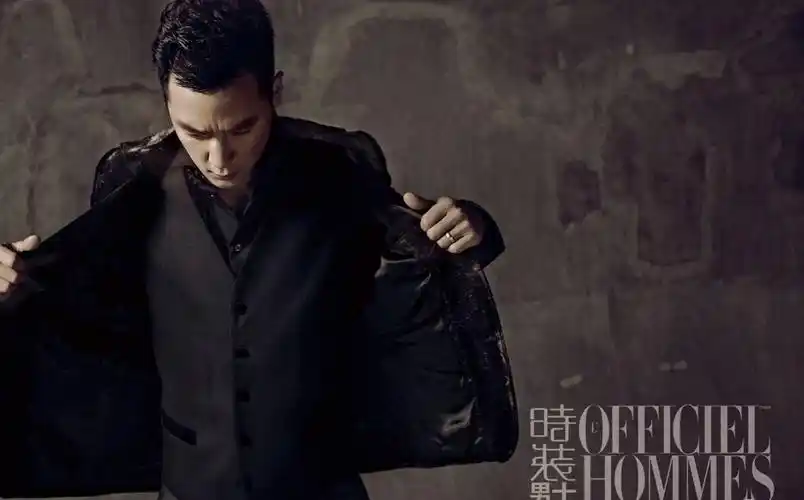 吴彦祖登杂志《时装》封面 展现成熟冷静的另一面