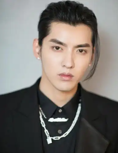 吴亦凡洛杉矶"选妃",律师证实其一大罪证,倡导受害者联名起诉