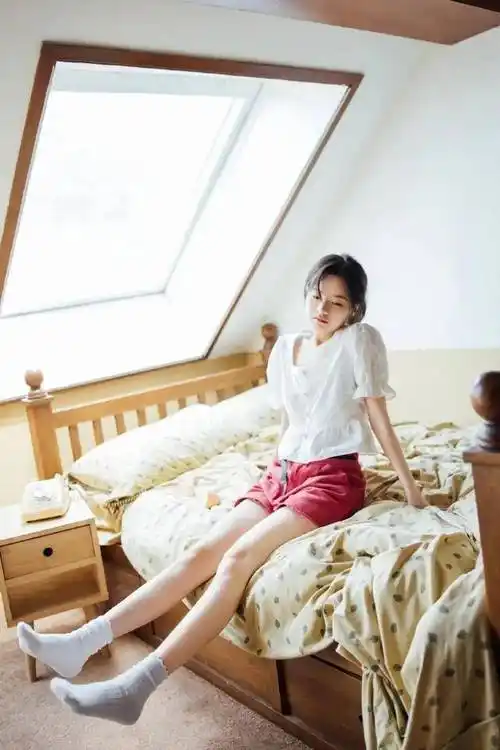 女星美图李庚希