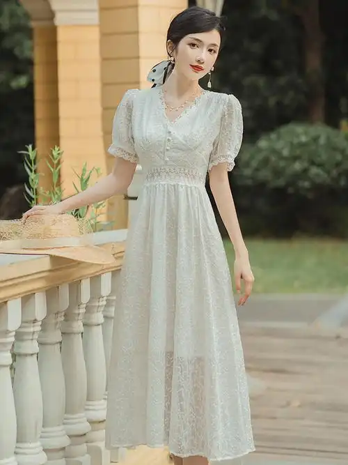 (今日4.8折)夏季女装法式复古温柔蕾丝镂空气质连衣裙薄款裙子高级感