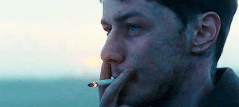 吸烟转头大叔成熟gif动图_动态图_表情包下载_soogif