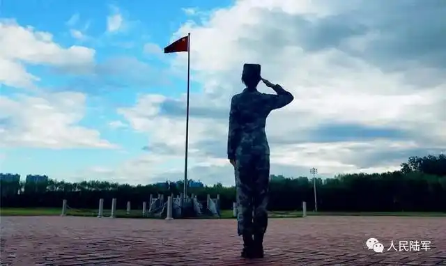 全国总冠军女中尉崔义佳再添殊荣