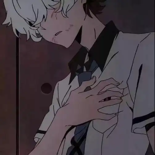 动漫头像是超级冷黑的动漫男孩头像.