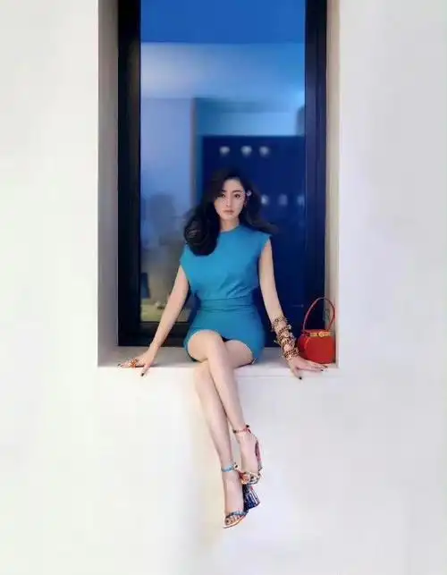 张天爱很久没有戏拍了除了营销身材和美貌没啥热度年纪也大了