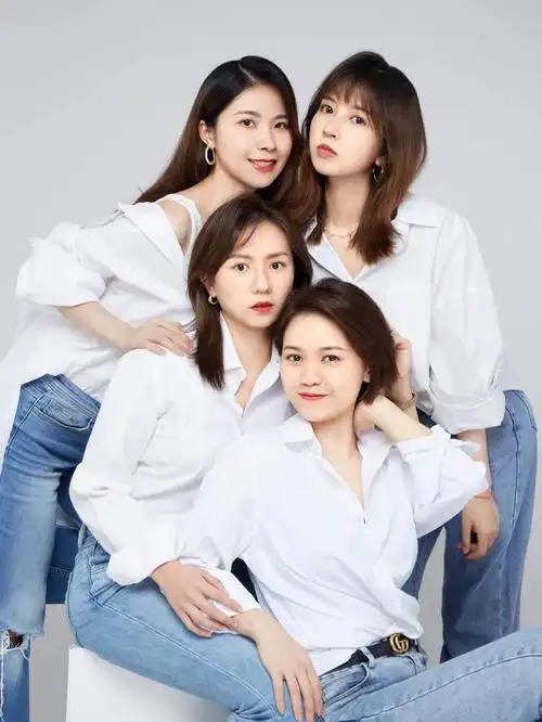 四人闺蜜照696969海马体