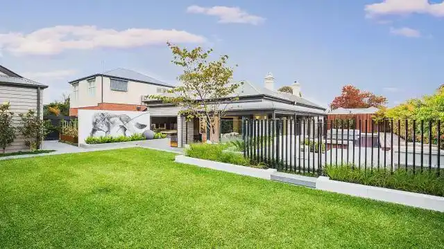 5个现代庭院景观设计方案,超养眼!|庭园|别墅|花圃_网易订阅