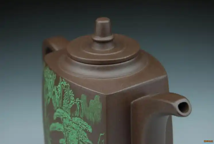 施小马·辛酉年·扁钟壶 - 【厂版溯源】 - 宜兴紫砂爱好者联盟