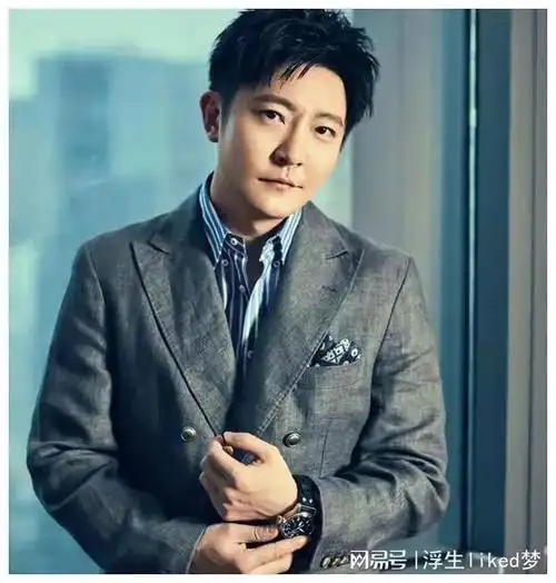 徐峥说他丑,雷佳音说他好似大妈,郭京飞是个什么样的人?