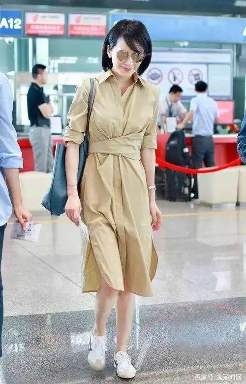 有些明星岁数确实是比较大的那一种,但是也并不会说这个人就不会随着