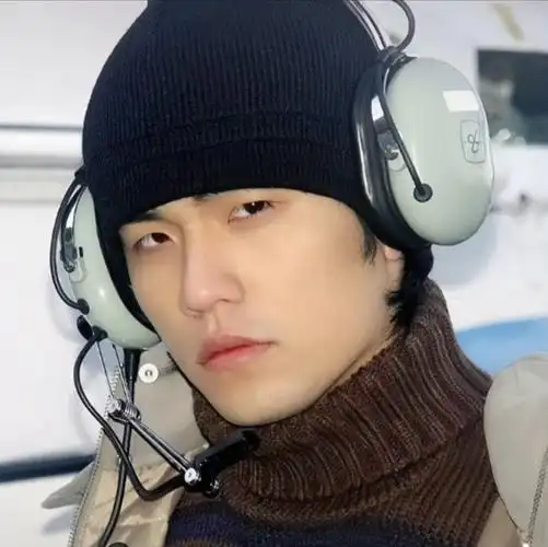 男生头像周杰伦