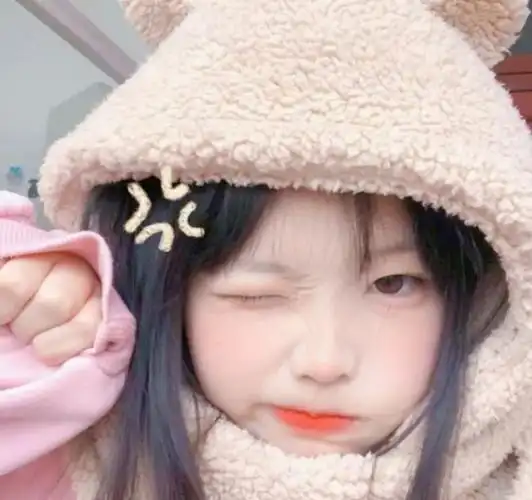 可爱鬼女真人头