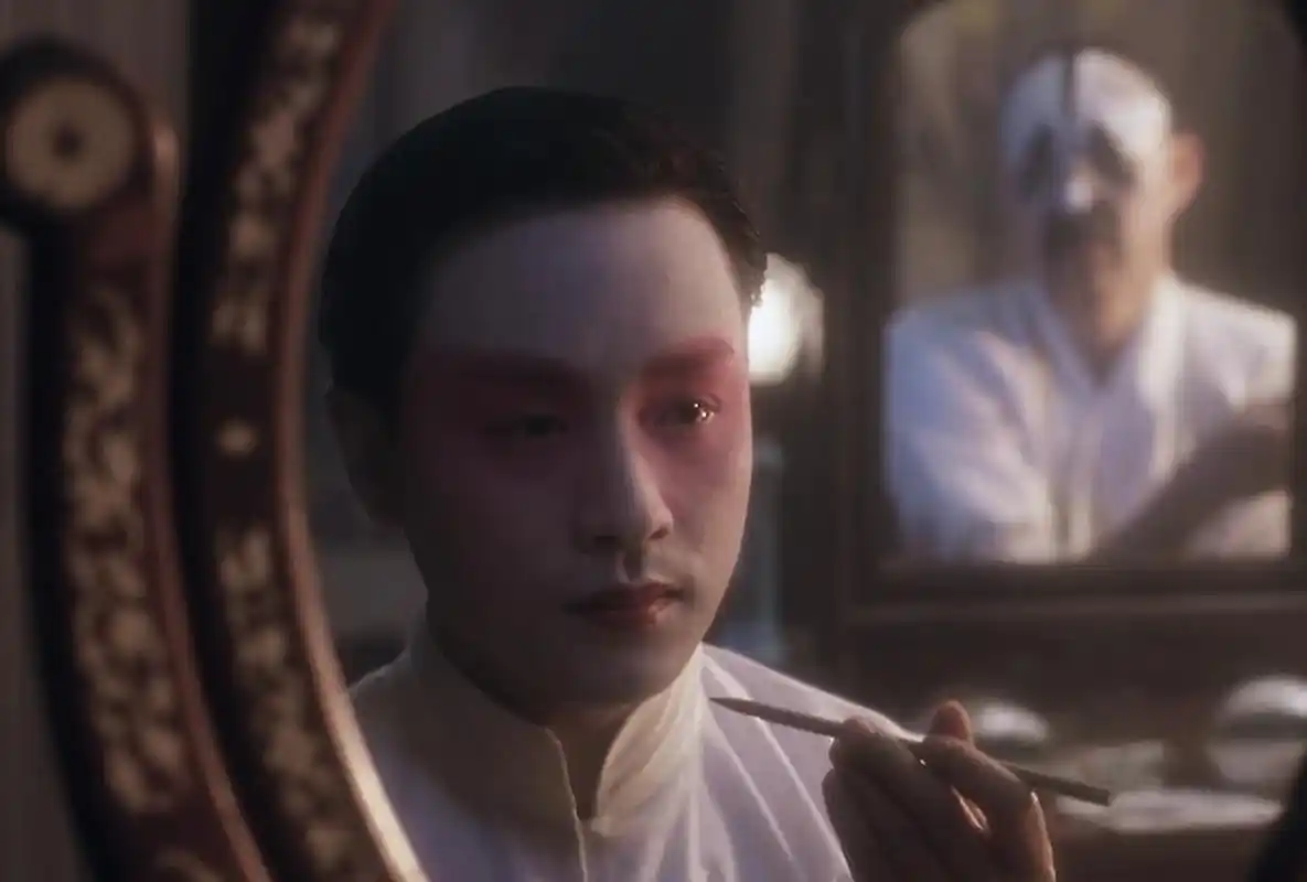 原创韩国为纪念张国荣将重映霸王别姬17年后唐鹤德仍是俊朗模样