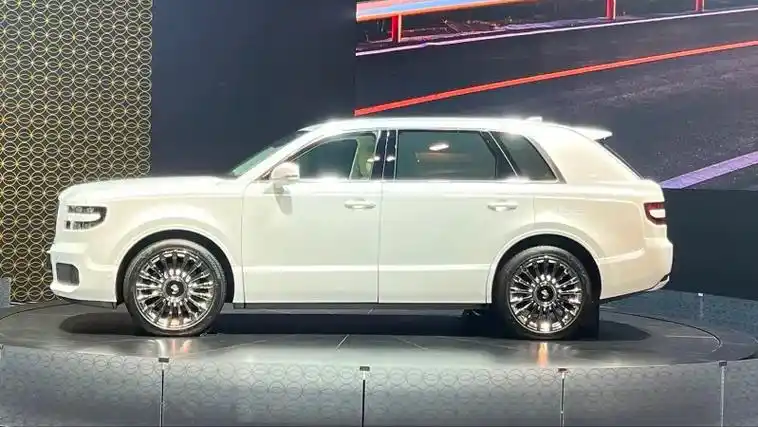 2023年广州车展:丰田世纪suv亮相,长度超过5米2