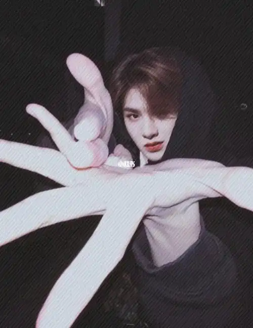 黄明昊  这一枪直接biu到我心上#叶云蘅【正】  #justin黄明昊  #jj