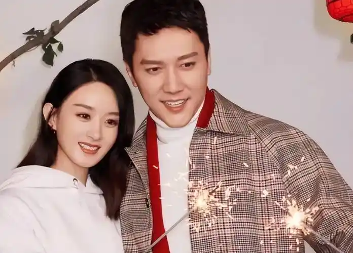 赵丽颖首发与儿子合照,母子俩感情很好,是与冯绍峰复婚的前兆?