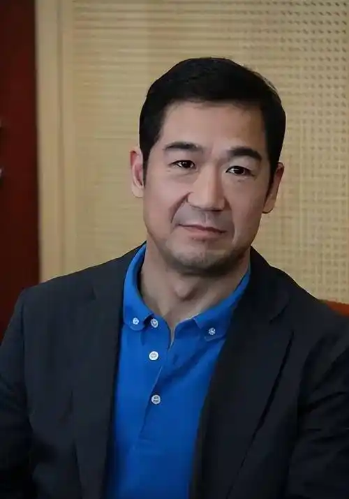 15年后看《金婚》:文丽嫁名导,庄嫂八卦缠身,佟志因为家事闹心_张国立