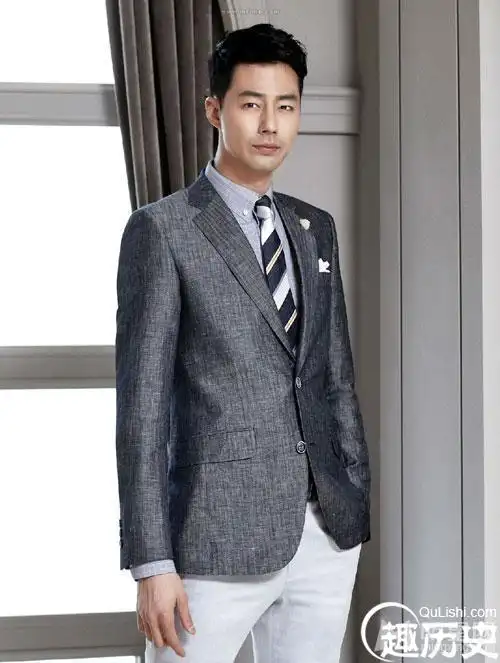 国民哥哥赵寅成高清代言写真衣架子帅气袭来89