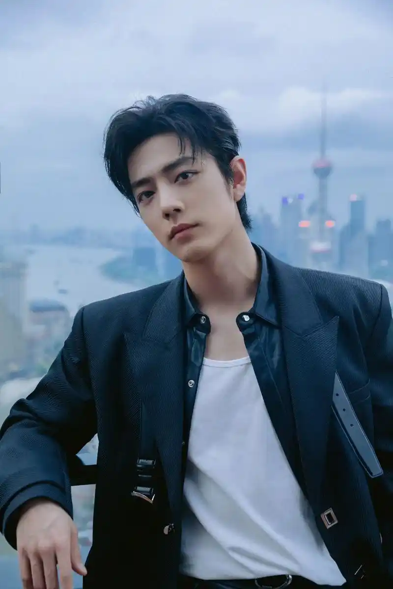 霸道总裁即视感肖战.#肖战陌森眼镜代言人 #眼镜杀 #肖战的 - 抖音