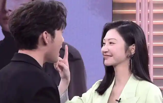 失去了"司藤"滤镜,出镜生图成焦点_东宫_剧中_张彬彬