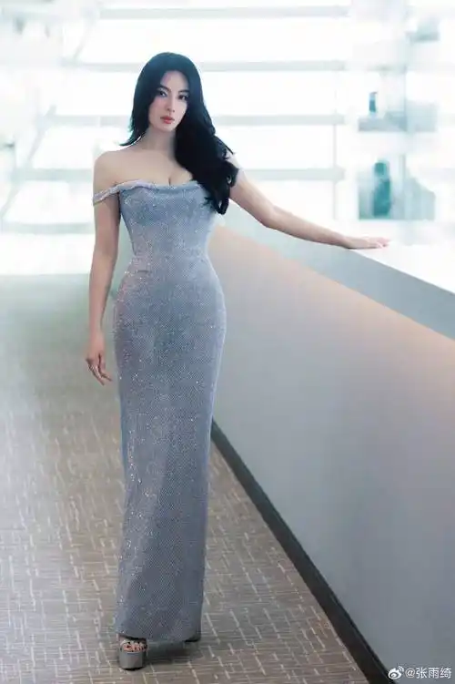 张雨绮这身材真是好到犯规啊!