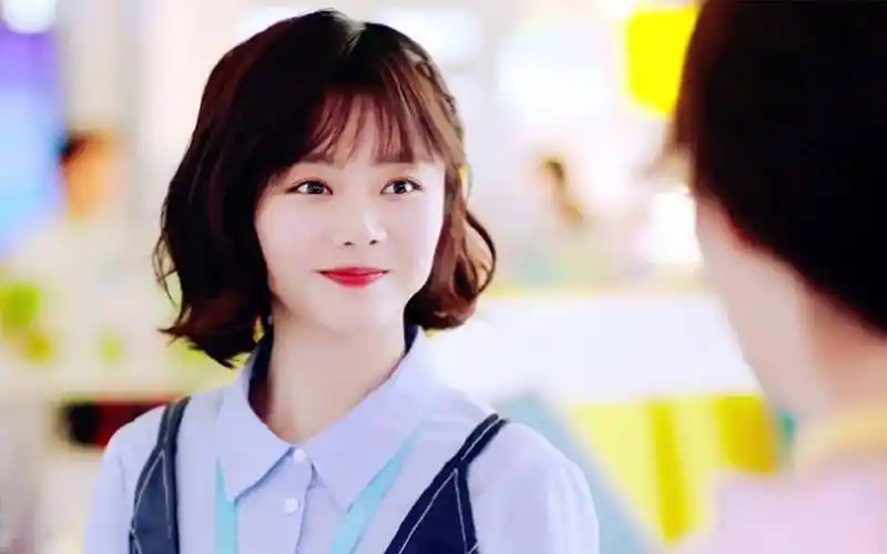 娱乐点评:谭松韵,罗云熙,刘宇宁,林一,吴磊,欧阳娜娜_合作_金鹰_女神