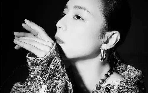 张静初杂志写真图片桌面壁纸