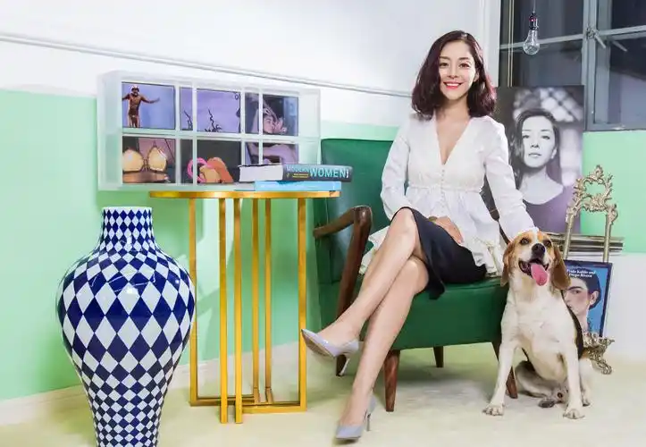 在采访之前,我想王凯丽女士就是这样的典型代表,都说人生没有白走