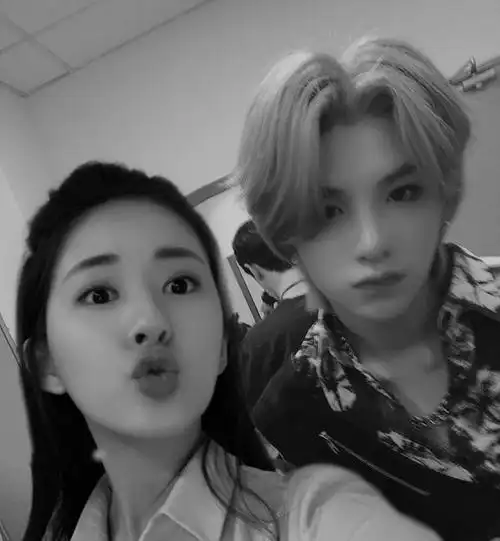 三十了还没女朋友-黄明昊:国民老公很宠我-话本小说网