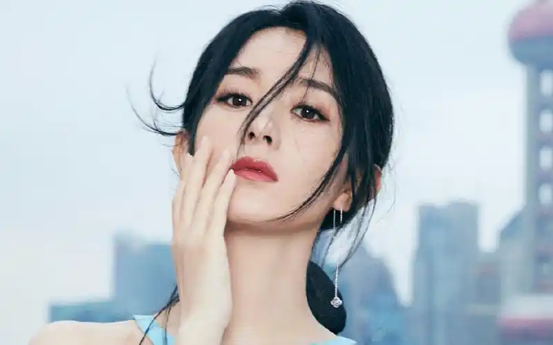 赵丽颖性感优雅写真桌面壁纸